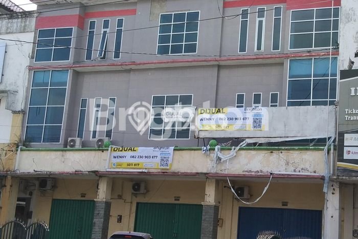 Ruko bagus disewakan di Mantrijeron Yogyakarta dengan LB 1800m2 harga sewa terbaik Ruko bagus disewakan di Mantrijeron Yogyakarta dengan LB 1800m2 harga sewa terbaik