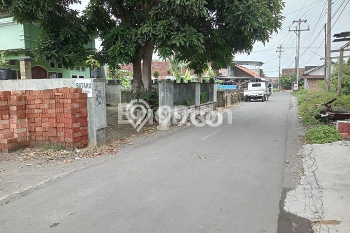 Tanah Premium di Godean, Luas 282m², Cocok untuk Investasi Tanah Premium di Godean, Luas 282m², Cocok untuk Investasi