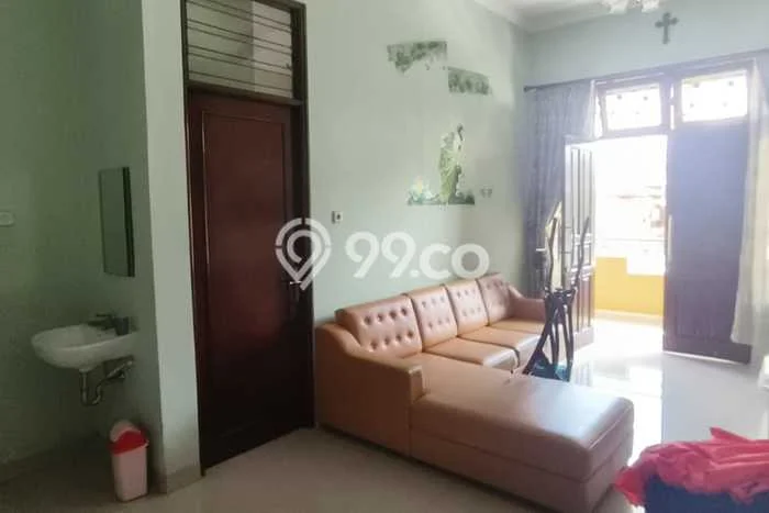 Rumah kawasan Godean, Sleman, Luas 165m2m² Bangunan 290m2m² Rumah kawasan Godean, Sleman, Luas 165m2m² Bangunan 290m2m²