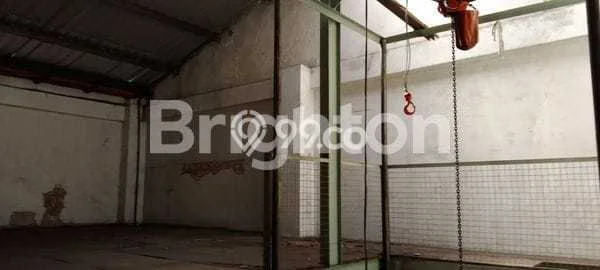Ruko disewakan lokasi strategis Umbulharjo Yogyakarta 880m2 Ruko disewakan lokasi strategis Umbulharjo Yogyakarta 880m2