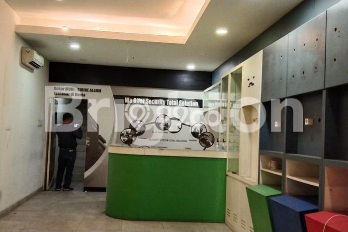 Ruko Dijual di Gondokusuman Yogyakarta dengan LB 239m2 Ruko Dijual di Gondokusuman Yogyakarta dengan LB 239m2
