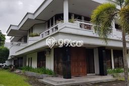 HOT DEAL! Dijual Rumah Premium di Gondokusuman, Yogyakarta, LT 1371m² LB 1060m² HOT DEAL! Dijual Rumah Premium di Gondokusuman, Yogyakarta, LT 1371m² LB 1060m²