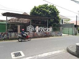 Kavling Tanah di Mantrijeron Dijual Luas 2200m2 Legalitas - Kavling Tanah di Mantrijeron Dijual Luas 2200m2 Legalitas -