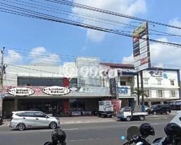 Ruko bagus disewakan di Mantrijeron Yogyakarta dengan LB 1800m2 harga sewa terbaik Ruko bagus disewakan di Mantrijeron Yogyakarta dengan LB 1800m2 harga sewa terbaik