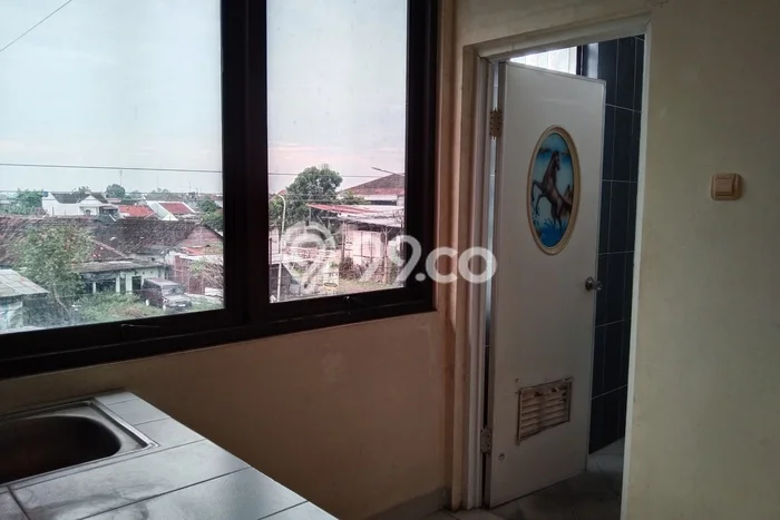 Disewakan Gudang di Kawasan Ramai Sleman Luas 770m2 Disewakan Gudang di Kawasan Ramai Sleman Luas 770m2