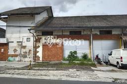 Ruko Lokasi Strategis Kawasan Godean, Luas 304m², Pusat Bisnis Ruko Lokasi Strategis Kawasan Godean, Luas 304m², Pusat Bisnis