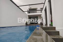 UNIT TERBATAS! Rumah area Godean, 6 KM, Luas 512m² LB 250m² UNIT TERBATAS! Rumah area Godean, 6 KM, Luas 512m² LB 250m²