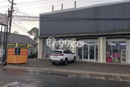 Disewakan Ruko Premium di Gamping, Luas 195m², Area Komersial, Jalan Mudah Disewakan Ruko Premium di Gamping, Luas 195m², Area Komersial, Jalan Mudah