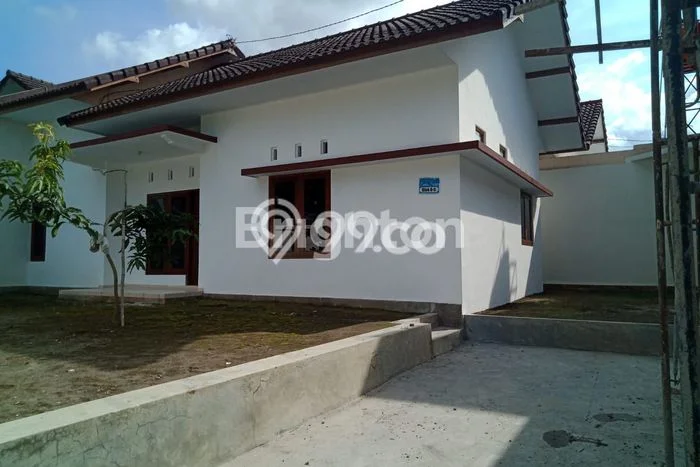 Jual Rumah Favorit Siap Huni LB 74m2 di Ngaglik, Sleman Jual Rumah Favorit Siap Huni LB 74m2 di Ngaglik, Sleman