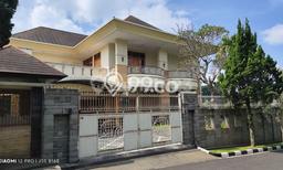 For Sale! Luxury House LT 1248m2 Desain Elegan di Setiabudi For Sale! Luxury House LT 1248m2 Desain Elegan di Setiabudi
