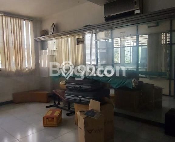 Ruko Bagus Dijual LB 396m2 Lokasi Strategis Jakarta Pusat Area Cocok untuk Berbisnis Ruko Bagus Dijual LB 396m2 Lokasi Strategis Jakarta Pusat Area Cocok untuk Berbisnis
