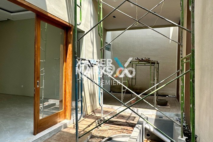 For Sale! Premium House LT 240m2 Desain Modern di Araya For Sale! Premium House LT 240m2 Desain Modern di Araya
