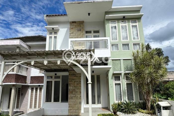 BISNIS POTENSIAL! Vila Kawasan , Area 138m2m², Hasil Menjanjikan BISNIS POTENSIAL! Vila Kawasan , Area 138m2m², Hasil Menjanjikan