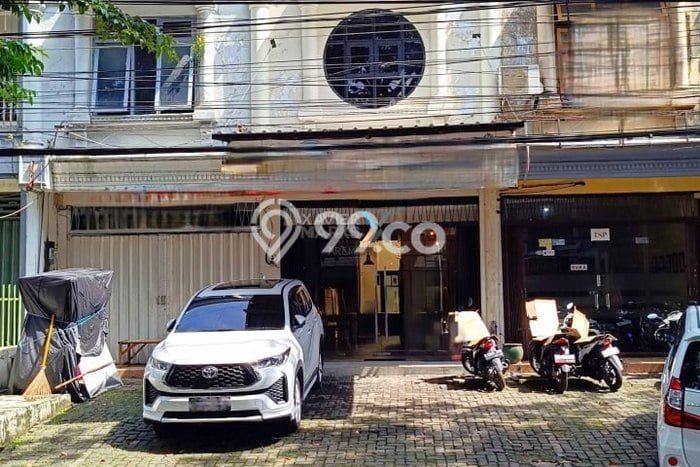Disewakan Ruko di Kawasan Ramai Sawojajar Luas 150m2 Disewakan Ruko di Kawasan Ramai Sawojajar Luas 150m2