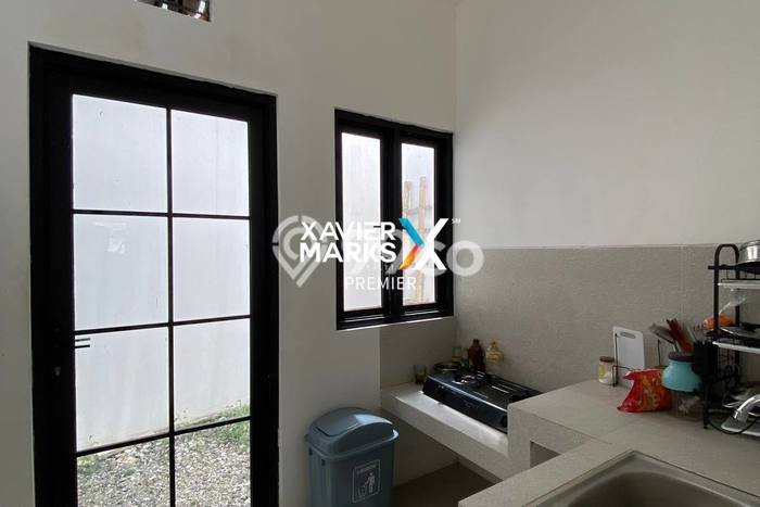 Rumah Kost untuk Dijual di Lowokwaru dengan 14 KT, 14 KM, Luas 180m2 Rumah Kost untuk Dijual di Lowokwaru dengan 14 KT, 14 KM, Luas 180m2