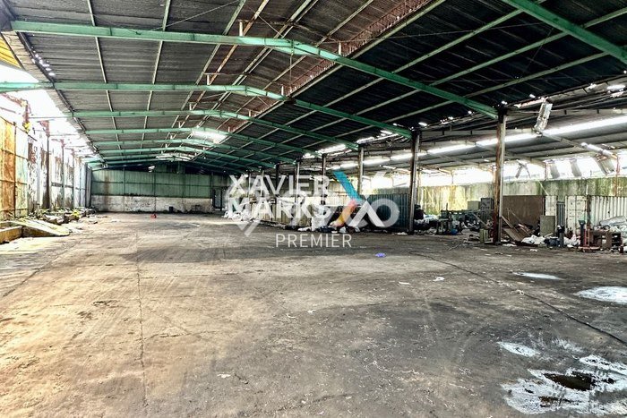 Unit Gudang Dijual di Sukun Malang Luas Tanah 22000m2, Luas Bangunan 13000m2 Unit Gudang Dijual di Sukun Malang Luas Tanah 22000m2, Luas Bangunan 13000m2