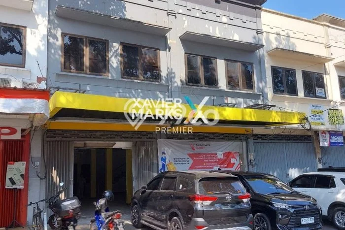 Ruko bagus disewakan di Blimbing Malang dengan LB 350m2 harga sewa terbaik Ruko bagus disewakan di Blimbing Malang dengan LB 350m2 harga sewa terbaik