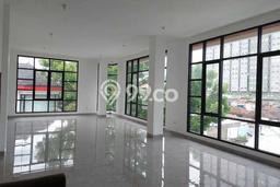 LOKASI PREMIUM! Ruko di Burangrang, Luas 290m², Area Berkembang LOKASI PREMIUM! Ruko di Burangrang, Luas 290m², Area Berkembang
