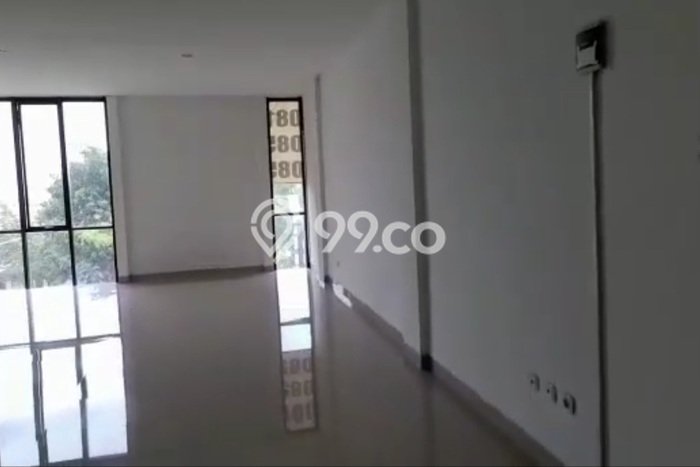 LOKASI PREMIUM! Ruko Kawasan Buah Batu, Luas 210m², Jalan Utama, Area Komersial LOKASI PREMIUM! Ruko Kawasan Buah Batu, Luas 210m², Jalan Utama, Area Komersial