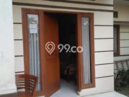 Rumah Strategis Modern Lb 180m2 di Bandung Kulon, Bandung Rumah Strategis Modern Lb 180m2 di Bandung Kulon, Bandung