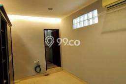 Rumah Asri dengan 4 Kamar Tidur di Kawasan Batununggal, Bandung Rumah Asri dengan 4 Kamar Tidur di Kawasan Batununggal, Bandung