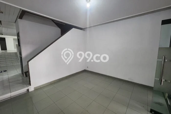 Rumah sewa siap huni 17 KT di Surya Sumantri, Bandung Rumah sewa siap huni 17 KT di Surya Sumantri, Bandung