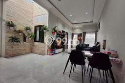 Rumah Luxury Modern Tanpa Renovasi di Pajajaran Bandung Rumah Luxury Modern Tanpa Renovasi di Pajajaran Bandung