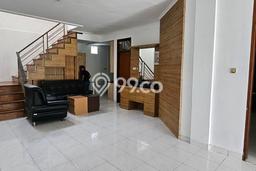 BEST CHOICE! Rumah di Buah Batu, 5 KT, Dekat Sekolah, LT 138m² LB 225m² BEST CHOICE! Rumah di Buah Batu, 5 KT, Dekat Sekolah, LT 138m² LB 225m²