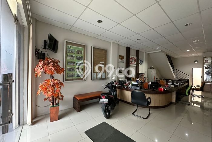 Pabrik Dijual Lokasi Stratagis di Pondok Gede Jakarta Timur Cocok untuk Investasi Pabrik Dijual Lokasi Stratagis di Pondok Gede Jakarta Timur Cocok untuk Investasi