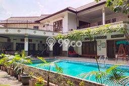 Rumah Elit LB 1200m2 Siap Pakai Desain Elegan di Bekasi Kota, Bekasi Rumah Elit LB 1200m2 Siap Pakai Desain Elegan di Bekasi Kota, Bekasi