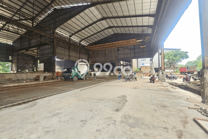 Gudang Siap Pakai di Tambun Selatan, Luas 10000m2m², Area Komersial, Akses Mudah Gudang Siap Pakai di Tambun Selatan, Luas 10000m2m², Area Komersial, Akses Mudah