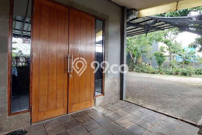 Dijual Rumah Luas Elegan Dengan View Cantik di Pangkalan Jati, Depok Dijual Rumah Luas Elegan Dengan View Cantik di Pangkalan Jati, Depok