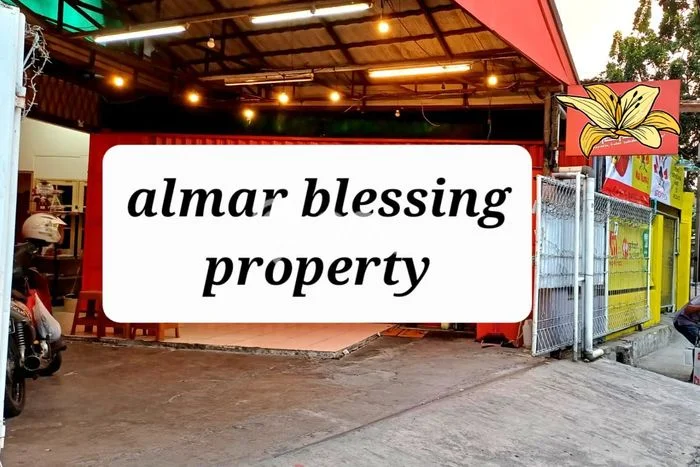 Unit Komersial Dijual di Jakarta Barat LT 300m2 & LB 200m2 Unit Komersial Dijual di Jakarta Barat LT 300m2 & LB 200m2