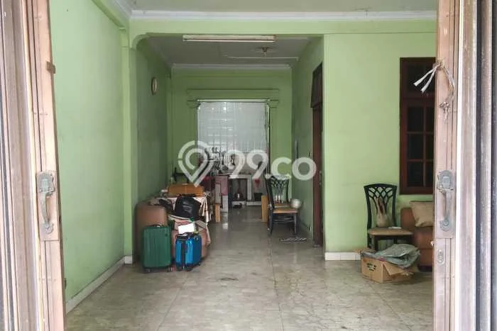 Disewakan Rumah Harga Terjangkau di Tanjung Duren Jakarta Barat Punya 4 Kamar Tidur Disewakan Rumah Harga Terjangkau di Tanjung Duren Jakarta Barat Punya 4 Kamar Tidur