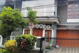 Hunian Mewah Dijual LT 240m2 di Batununggal, Bandung Hunian Mewah Dijual LT 240m2 di Batununggal, Bandung