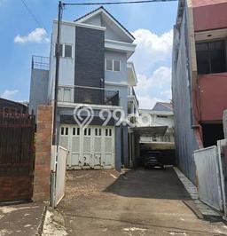Ruko Dijual di Cinere Depok dengan LB 400m2 Ruko Dijual di Cinere Depok dengan LB 400m2