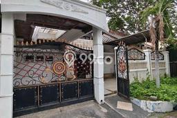 For Sale Rumah 3 Kamar Lokasi Strategis Nyaman dan Strategis di Wiyung For Sale Rumah 3 Kamar Lokasi Strategis Nyaman dan Strategis di Wiyung