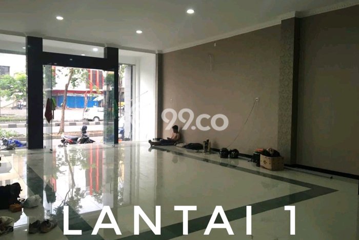 Ruko Bagus Dijual LB 300m2 Lokasi Strategis Surabaya Area Cocok untuk Berbisnis Ruko Bagus Dijual LB 300m2 Lokasi Strategis Surabaya Area Cocok untuk Berbisnis