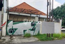 Lokasi terbaik! Rumah siap pakai disewakan di Gubeng LB 150m2 Lokasi terbaik! Rumah siap pakai disewakan di Gubeng LB 150m2