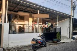 Rumah Modern 3 KT di Gununganyar Surabaya Rumah Modern 3 KT di Gununganyar Surabaya