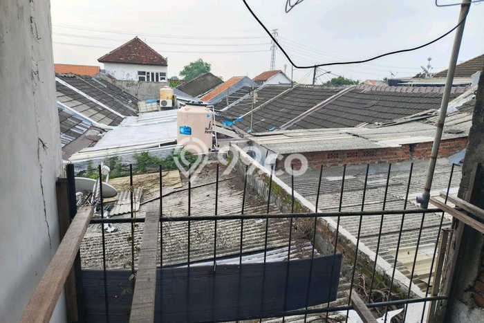 Dijual Rumah Strategis Bagus Punya 3 KT di Sidoarjo Sidoarjo - Dijual Rumah Strategis Bagus Punya 3 KT di Sidoarjo Sidoarjo -