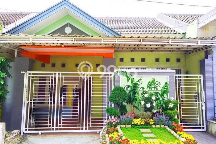 Jual Rumah Strategis Bagus Punya 3 KT di Waru Sidoarjo SHM Jual Rumah Strategis Bagus Punya 3 KT di Waru Sidoarjo SHM