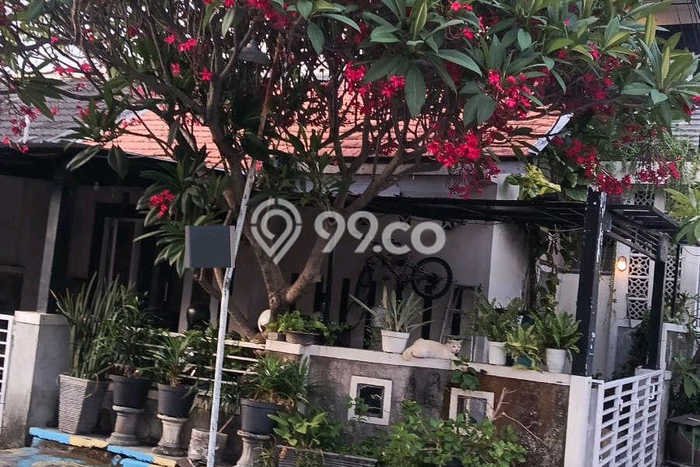 Dijual Rumah Strategis Bagus Punya 3 KT di Sidoarjo Sidoarjo - Dijual Rumah Strategis Bagus Punya 3 KT di Sidoarjo Sidoarjo -