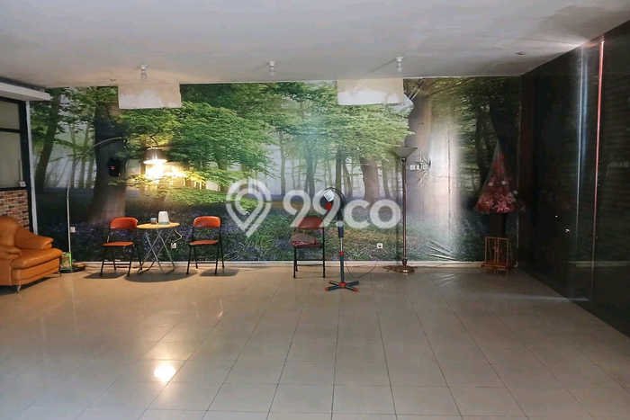 Lokasi terbaik! Rumah siap huni dikontrakkan di Taman LB 330m2 Lokasi terbaik! Rumah siap huni dikontrakkan di Taman LB 330m2