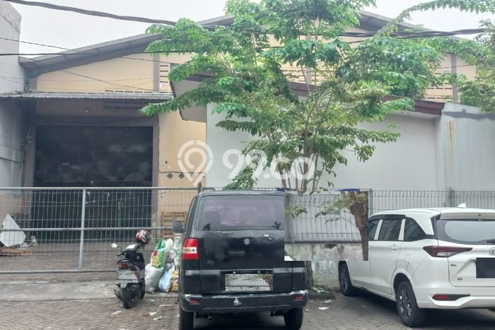Gudang Disewa di Gedangan, Sidoarjo, LT 1428m2 / LB 1200m2 Gudang Disewa di Gedangan, Sidoarjo, LT 1428m2 / LB 1200m2