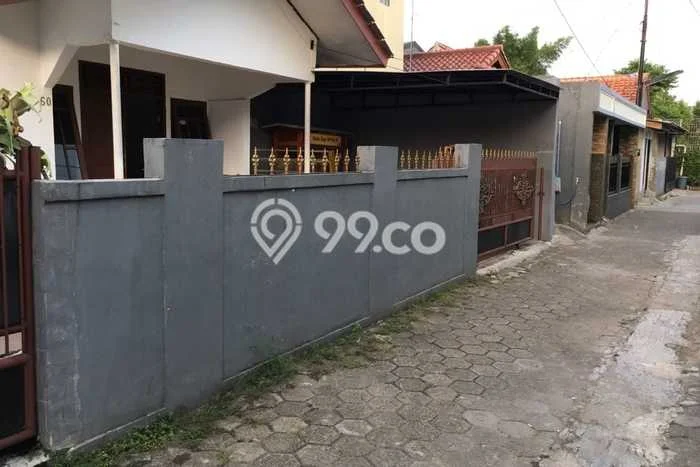 Rumah Strategis Minimalis Lb 180m2 di Cinere, Depok Rumah Strategis Minimalis Lb 180m2 di Cinere, Depok