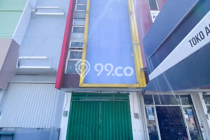 Ruko Paling Dicari LB 180m2 Dijual di Driyorejo Ruko Paling Dicari LB 180m2 Dijual di Driyorejo