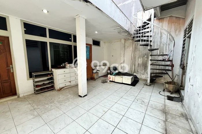 Dijual Hunian Mewah dengan Fasilitas Sekitar Lengkap di Sawahan, Surabaya Dijual Hunian Mewah dengan Fasilitas Sekitar Lengkap di Sawahan, Surabaya