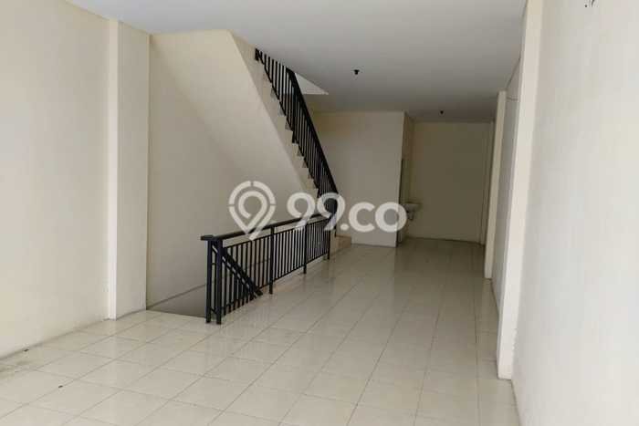 Ruko Paling Dicari LB 160m2 Dijual di Genteng Ruko Paling Dicari LB 160m2 Dijual di Genteng