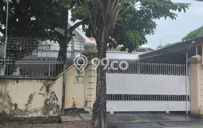 Komersial untuk Disewa di Pusat Surabaya Luas Bangunan 1100m2 Komersial untuk Disewa di Pusat Surabaya Luas Bangunan 1100m2
